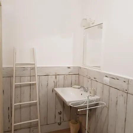 Vendégház Casale Cisanello 3*
